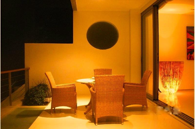 Atika Villas Patong Luaran gambar